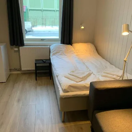 호텔 Overnatting, Finnskoggata 20 *