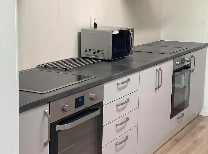 Overnatting, Finnskoggata 20