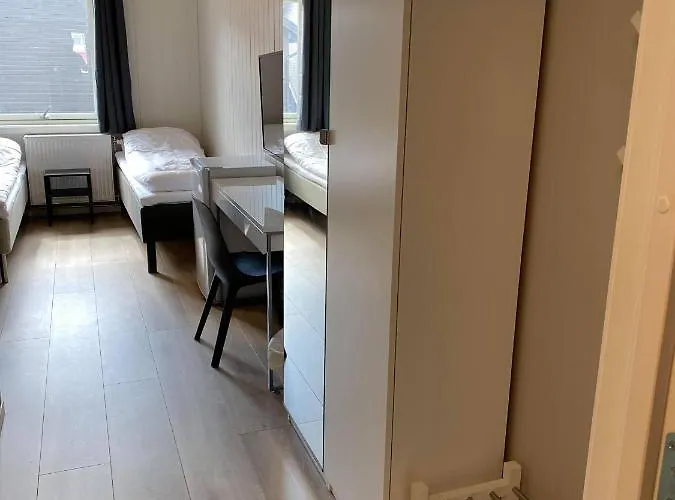 Overnatting, Finnskoggata 20