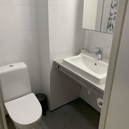 Overnatting, Finnskoggata 20 Hotel *