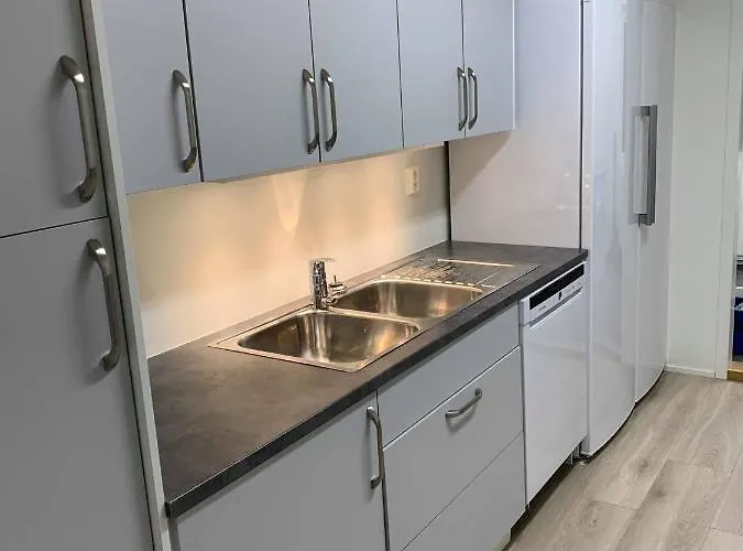 Hotel Overnatting, Finnskoggata 20