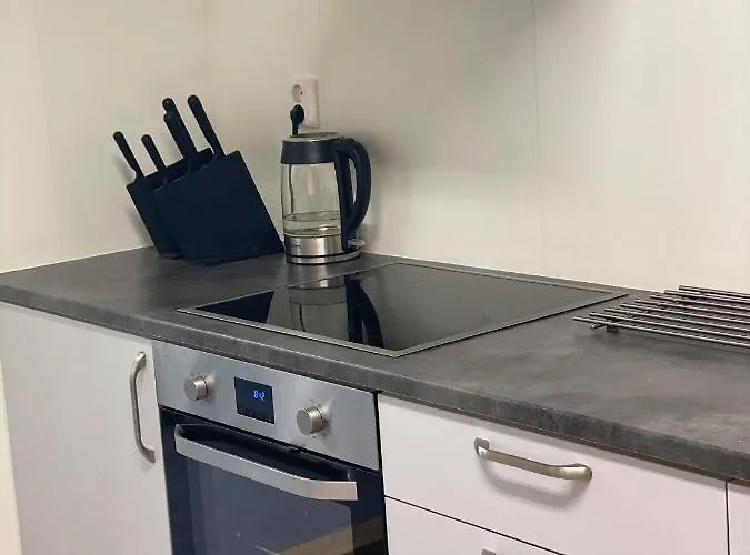 Overnatting, Finnskoggata 20 Hotel