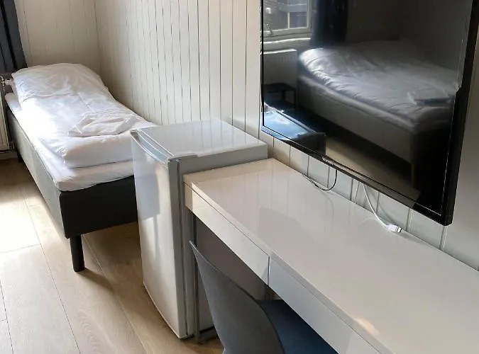 Overnatting, Finnskoggata 20 Hotel